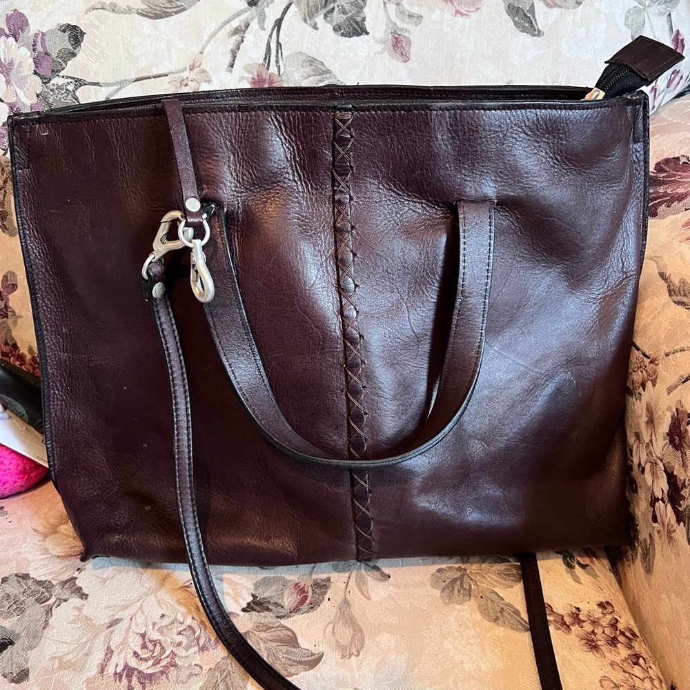 Mint condition leather Hidedesign tote purse brown
